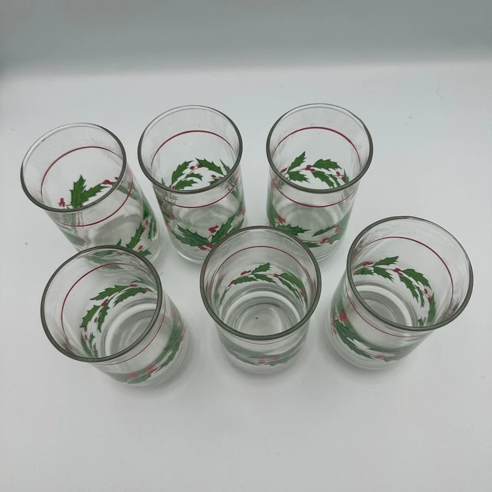 Vintage‎ Christmas Holly Berry Glasses Set of 6 Red Band Holiday Decor